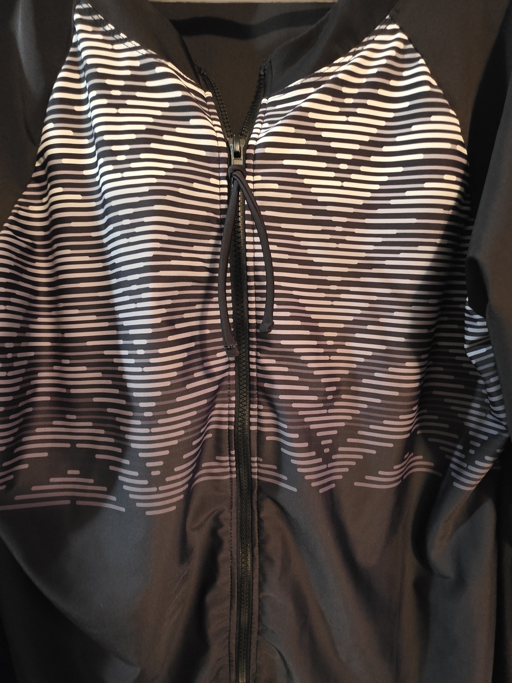 4/$67 Deal! Reebok Athletic Jacket - Picture 4 of 12